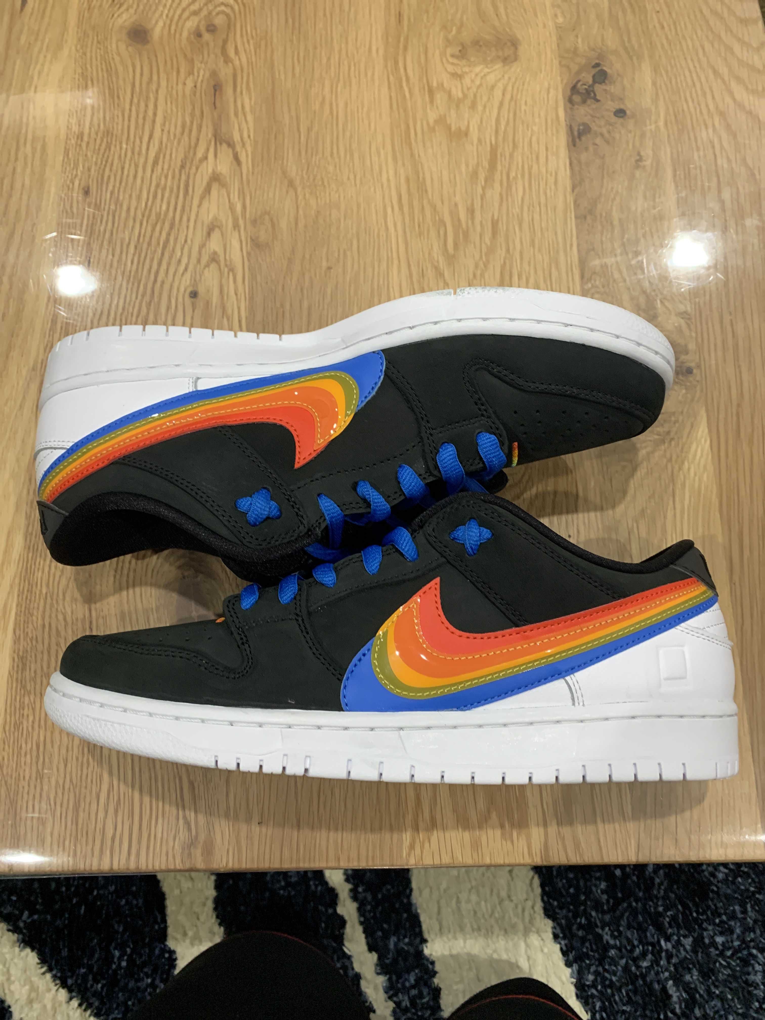 Polaroid × Nike SB Dunk Low Pro QS "Black/White"