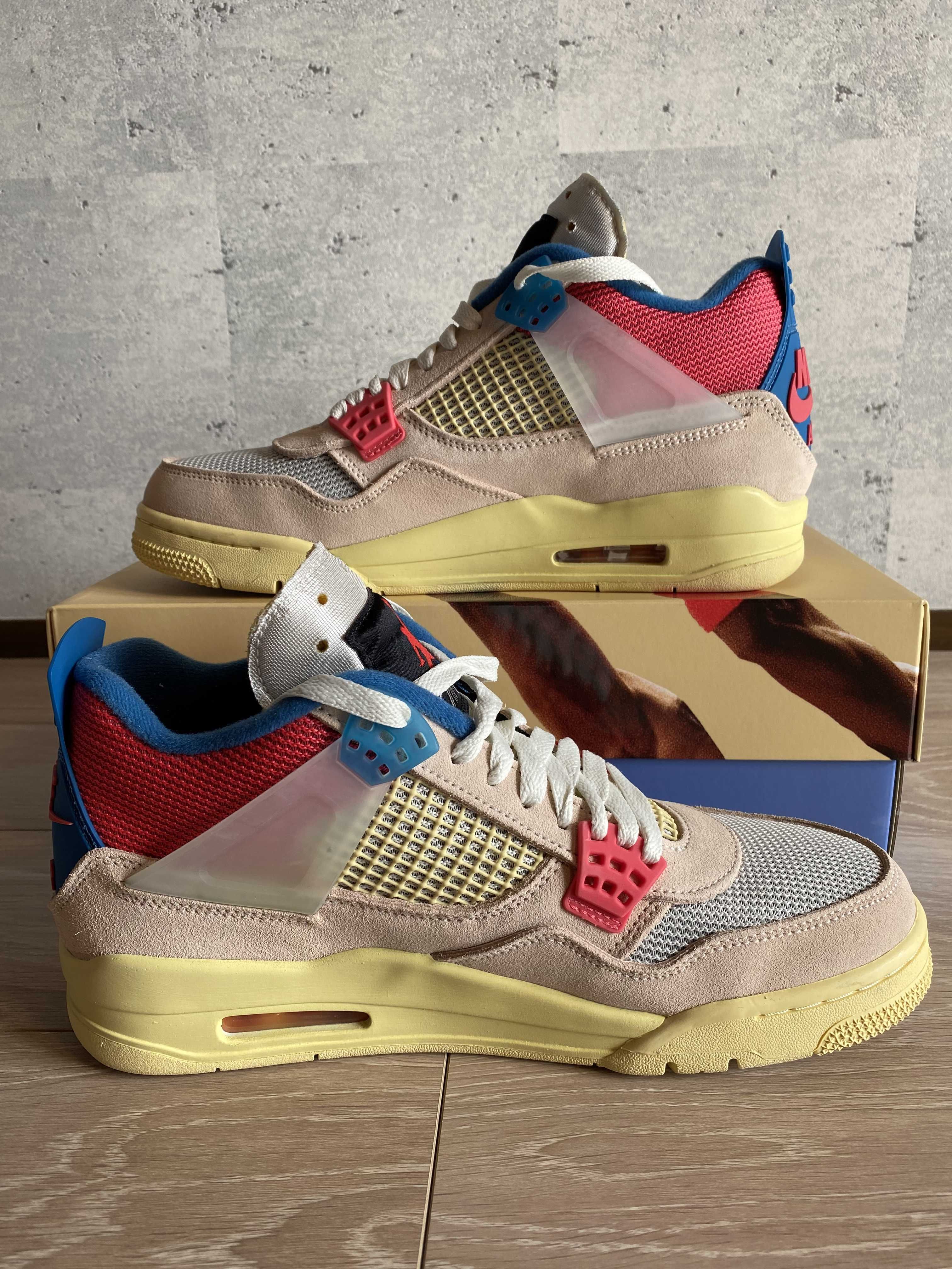 UNION × Nike Air Jordan 4 SP "Guava Ice/Light Fusion Red"