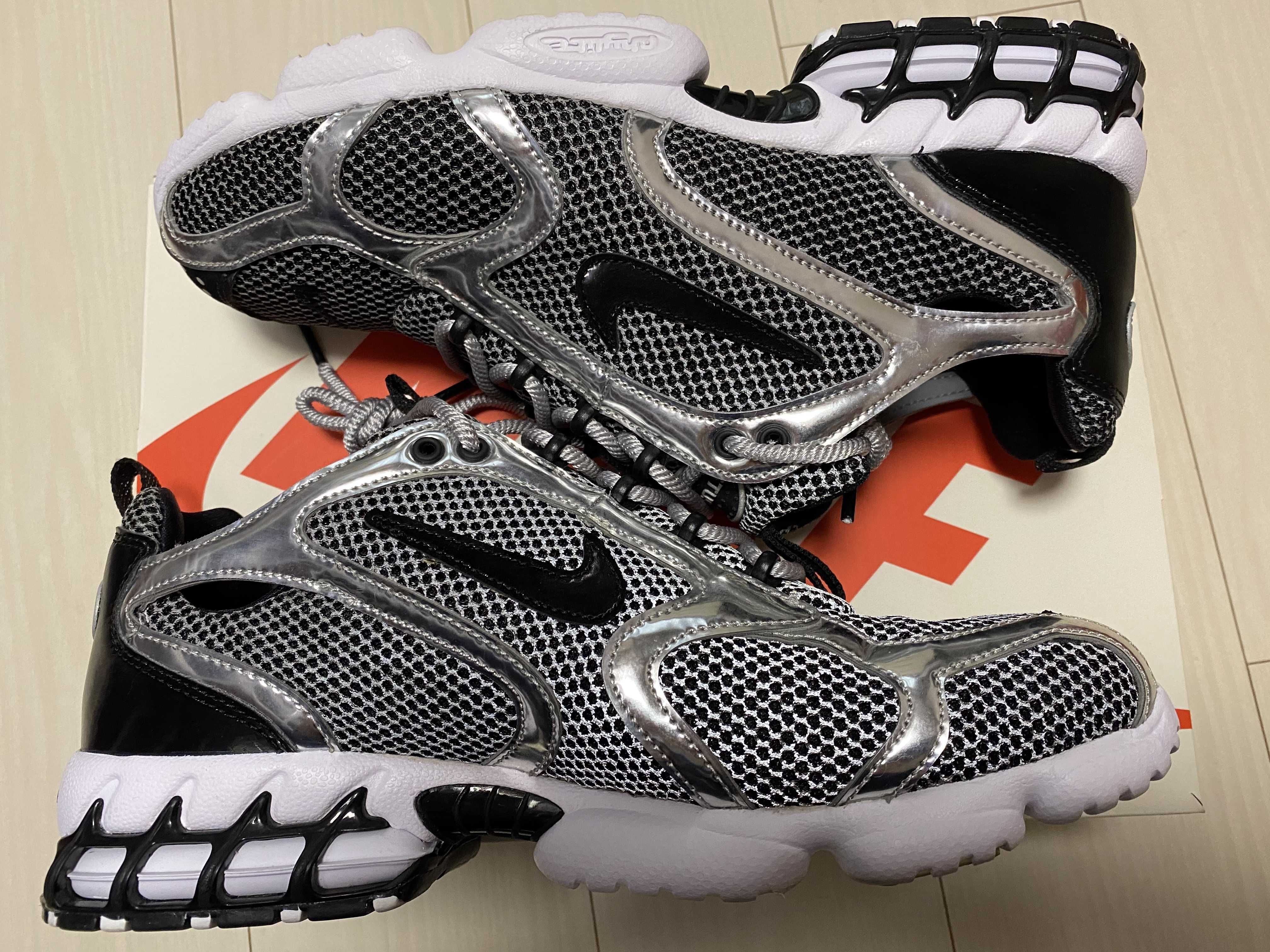 STUSSY × NIKE AIR ZOOM SPIRIDON CAGED "PURE PLATINUM/BLACK-WHITE"