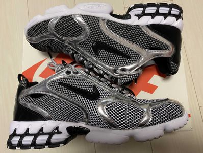 STUSSY × NIKE AIR ZOOM SPIRIDON CAGED "PURE PLATINUM/BLACK-WHITE"