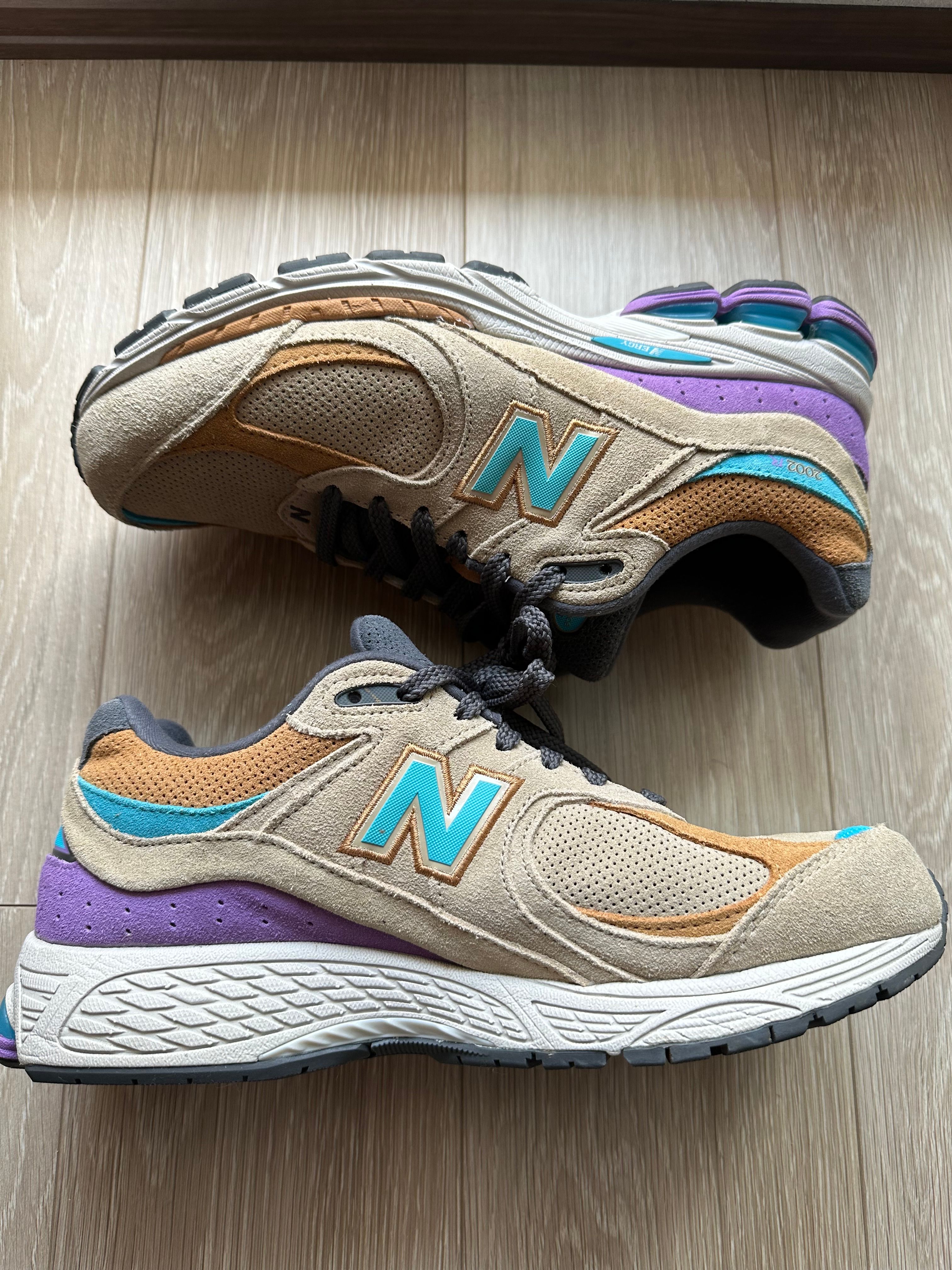 New Balance 2002R "Beige/Purple"