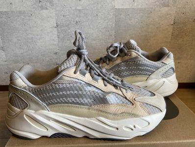 adidas YEEZY Boost 700V2 "Cream"