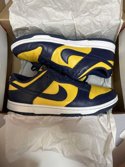 Nike Dunk Low "Michigan"