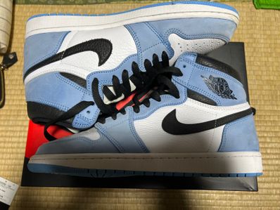Nike Air Jordan 1 High OG "University Blue"