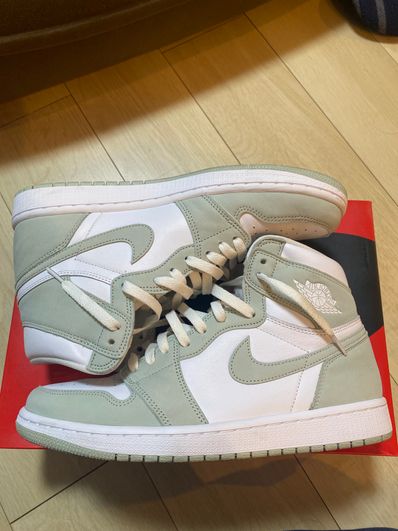 Nike Women's Air Jordan 1 High OG "Seafoam"