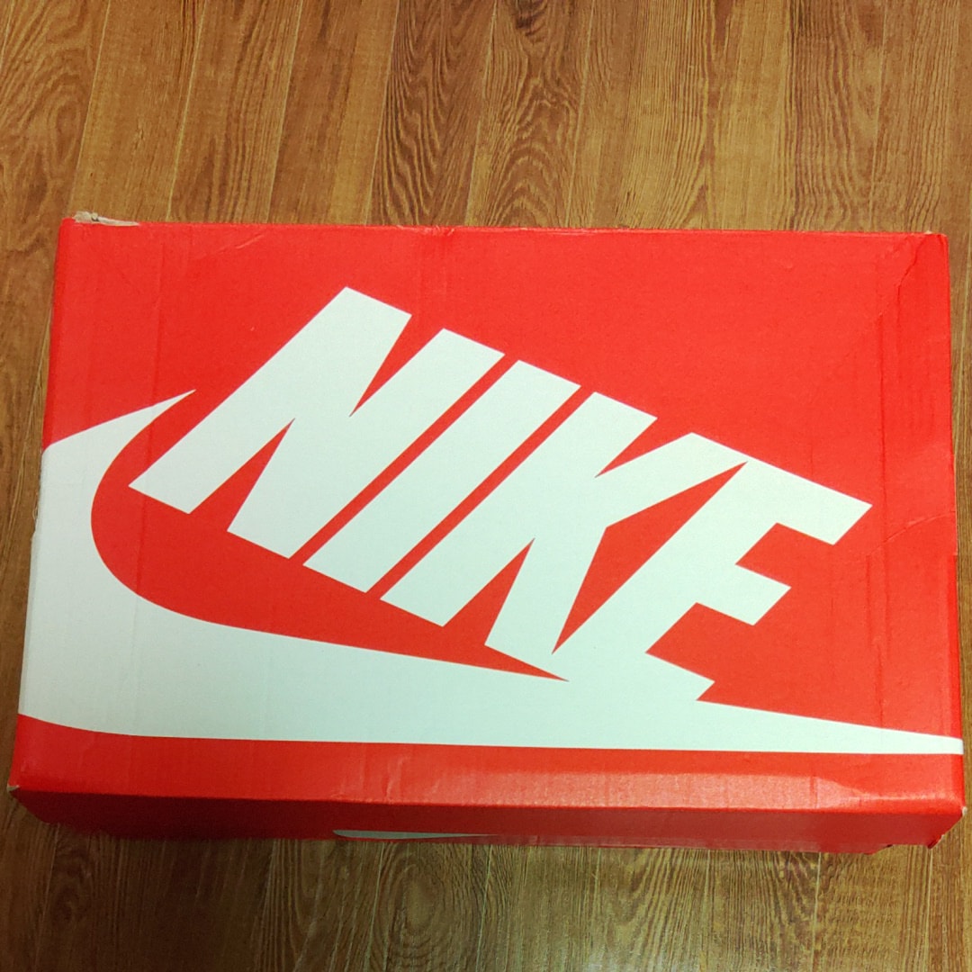 Nike Air More Uptempo '96 "Black and University Red"