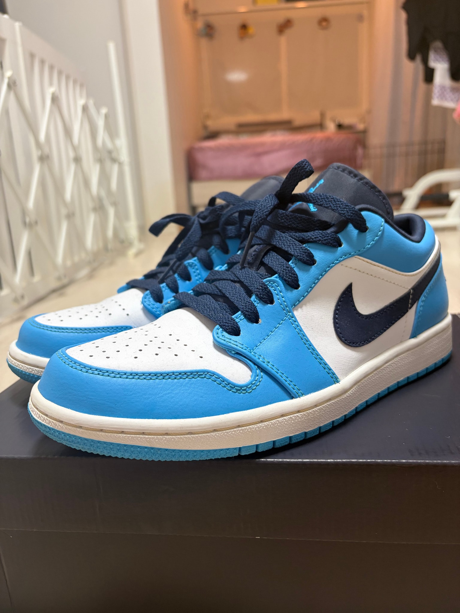 Nike Air Jordan 1 Low "University Blue"