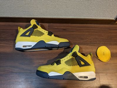 Nike Air Jordan 4 "Tour Yellow"