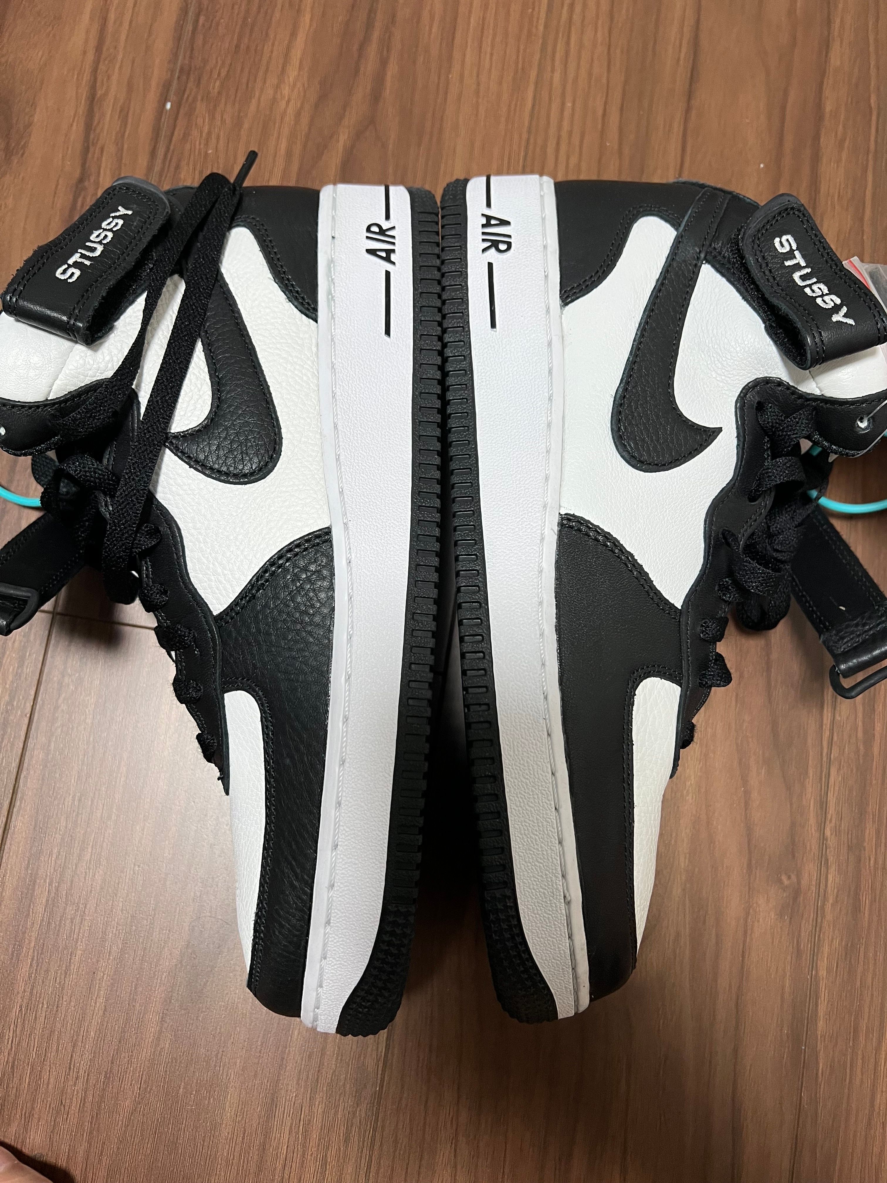 Stussy × Nike Air Force 1 Mid "Black and Light Bone"