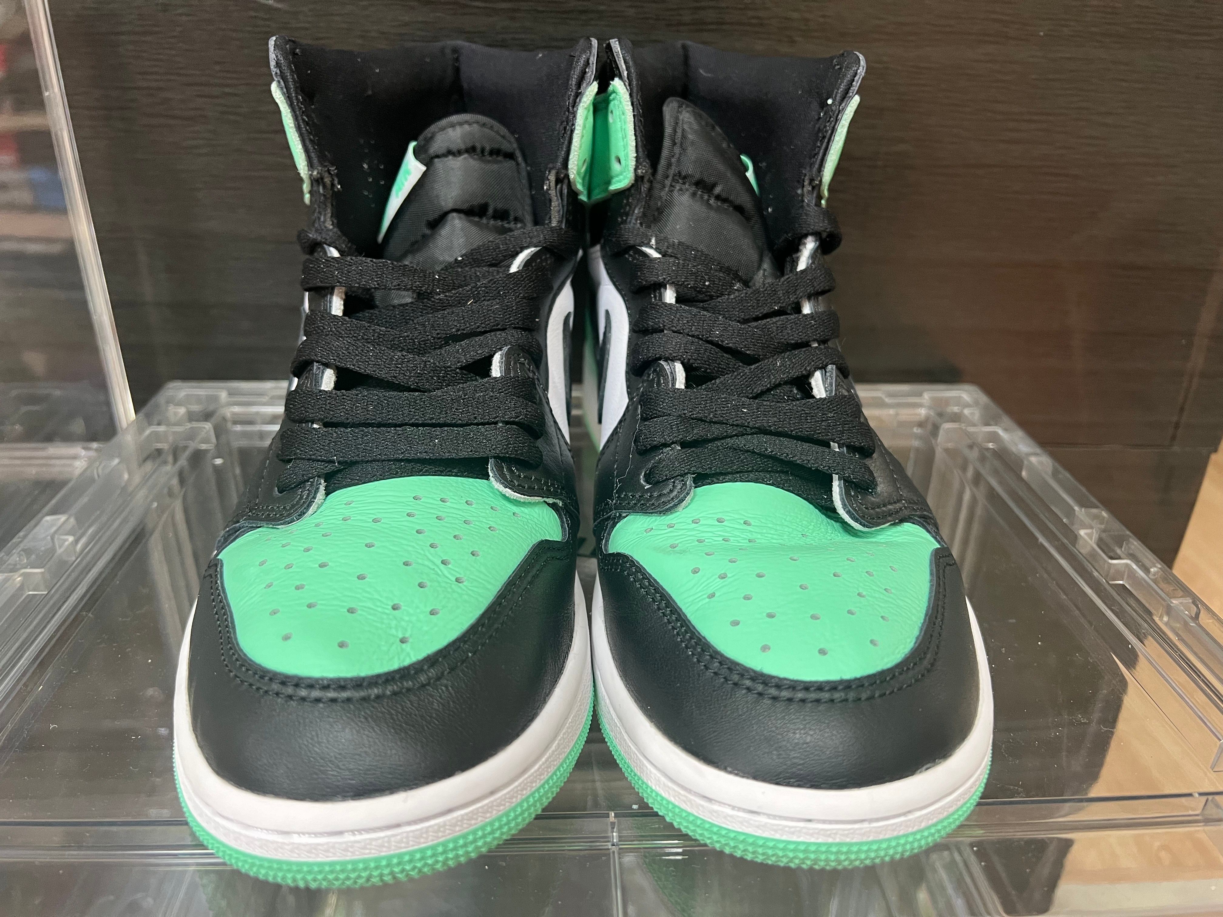 Nike Air Jordan 1 High OG "Green Glow"