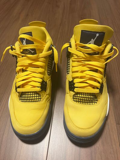 Nike Air Jordan 4 "Tour Yellow"