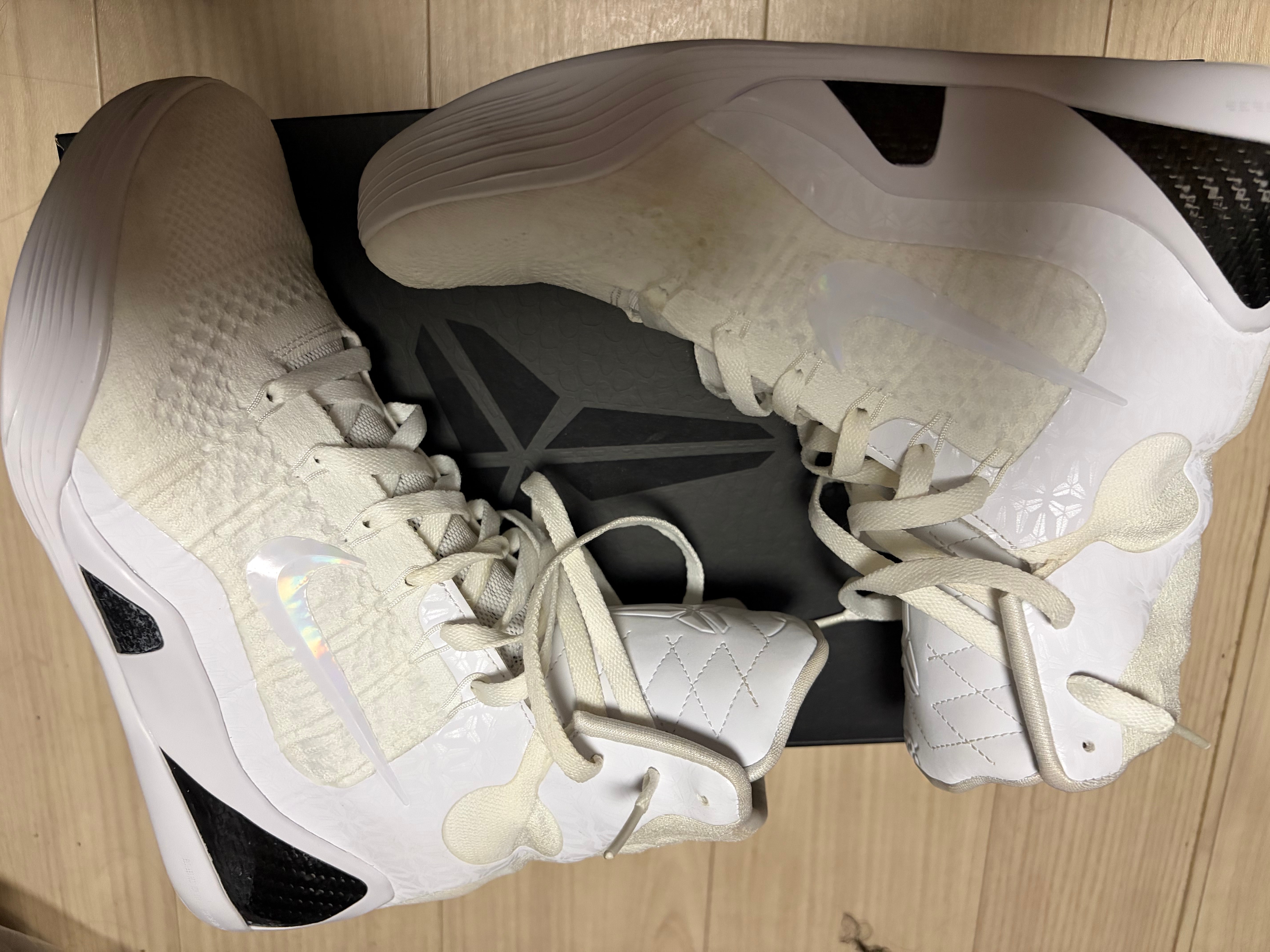 ナイキ コービー9 エリート ハイ プロトロ "ヘイロー"