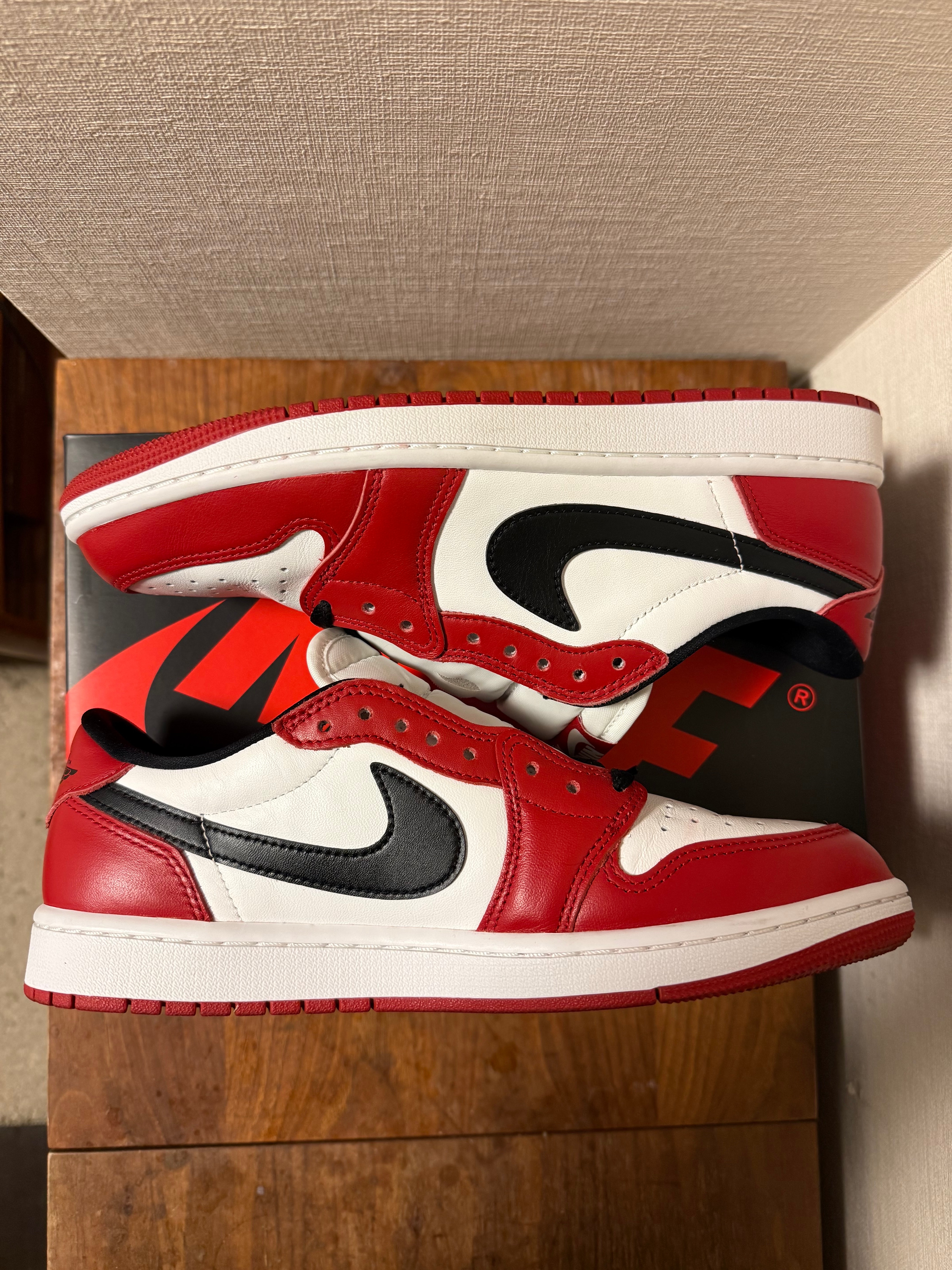 ナイキ エアジョーダン1 レトロ ロー OG "シカゴ" (2025)