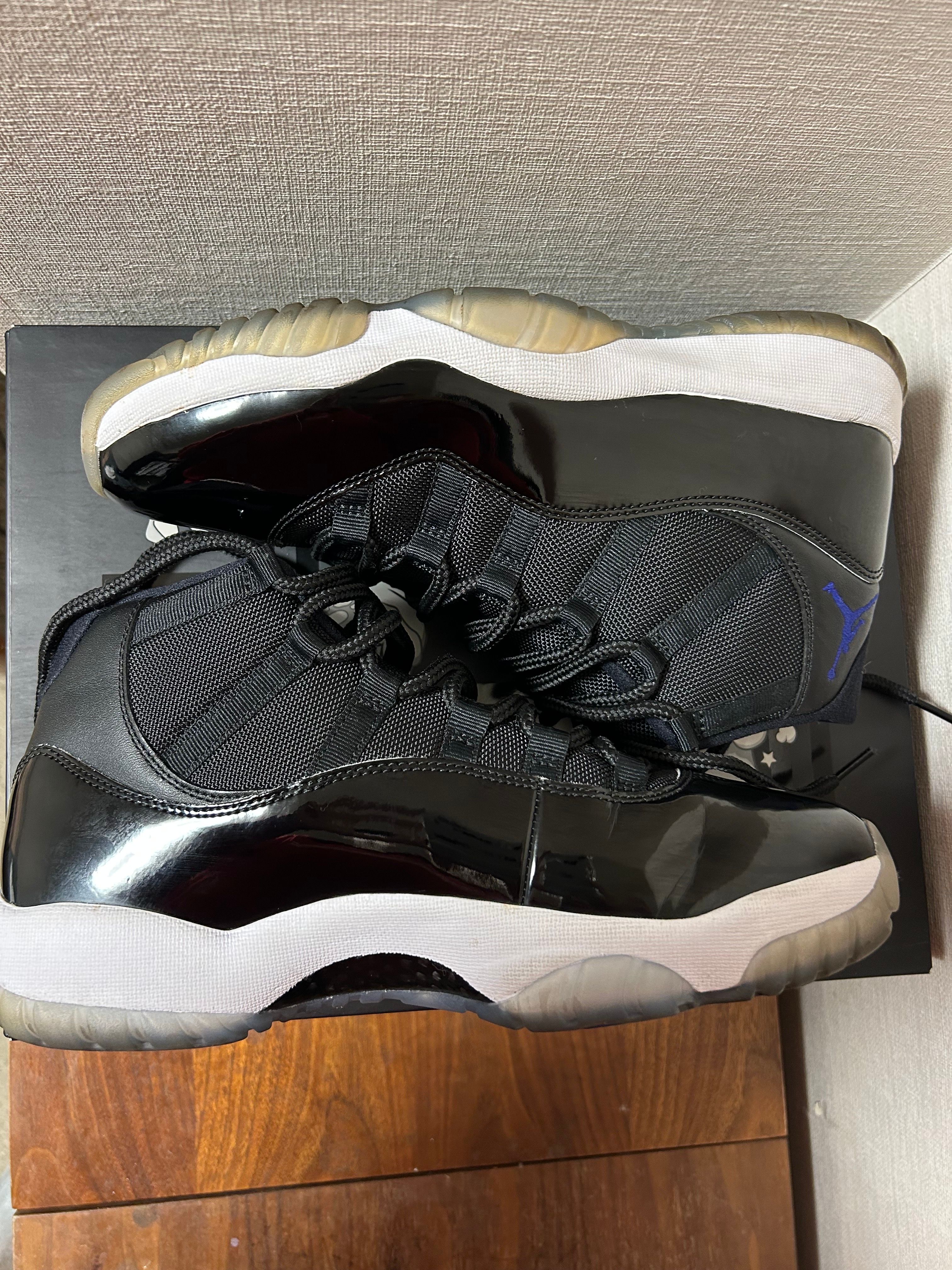 Nike Air Jordan 11 Retro "Space Jam" (2016)