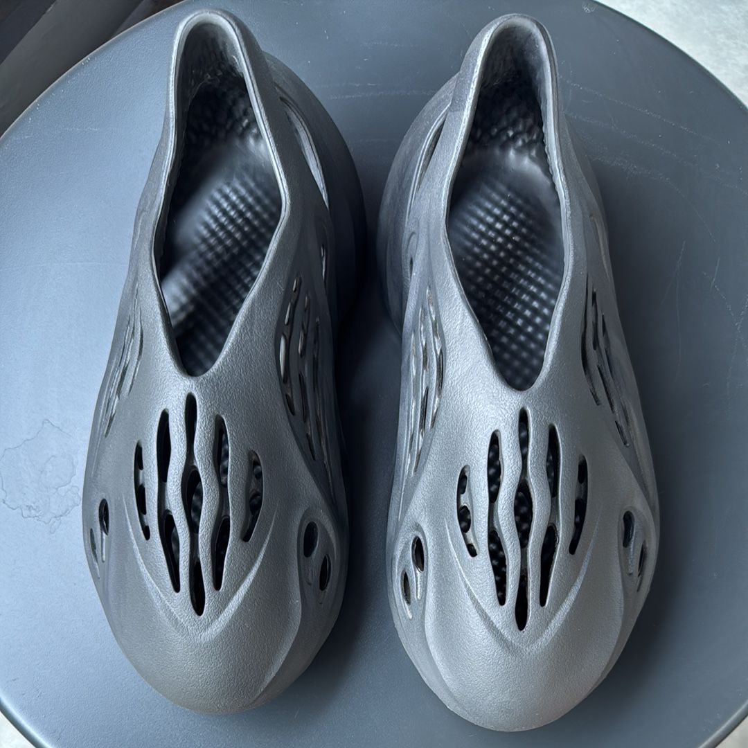 YEEZY フォームランナー　27.5 adidas◇YEEZY FOAM RUNNER_イージー フォーム ランナー/27.5cm