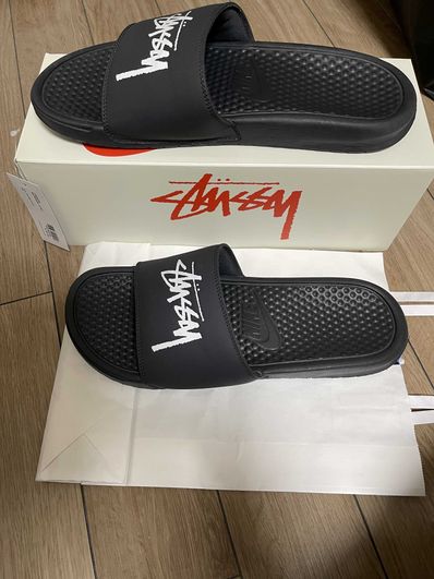 Stussy × Nike Benassi Slide "Off Noir" (CW2787-001)