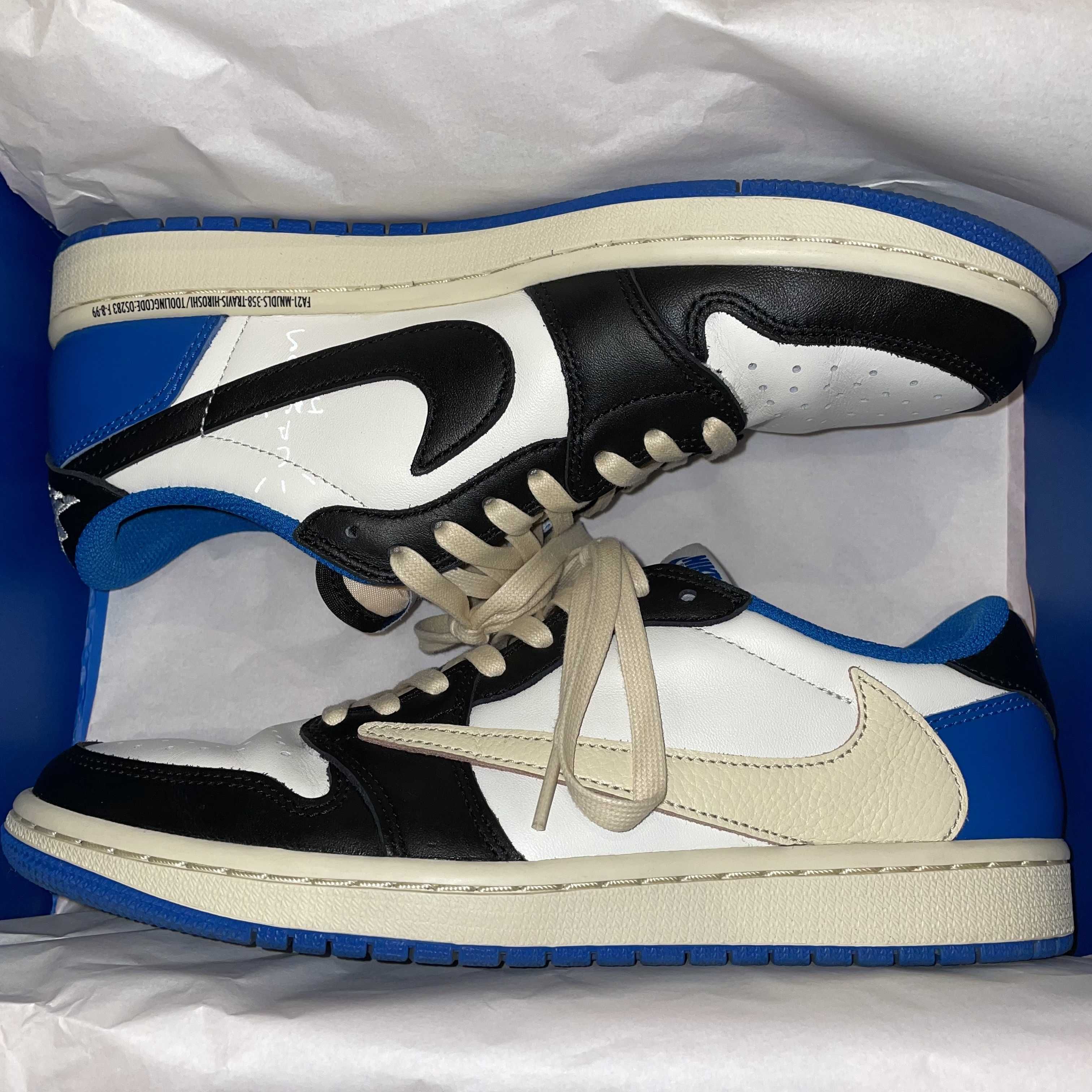 Travis Scott × fragment design × Nike Air Jordan 1 Low OG SP "Military Blue"