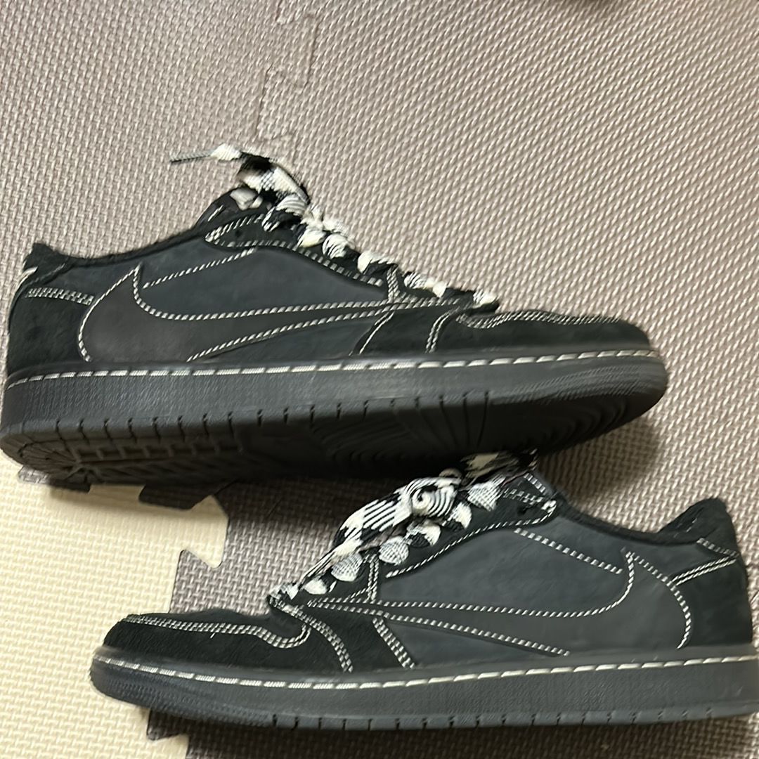 Travis Scott × Nike Air Jordan 1 Low OG SP "Black Phantom"