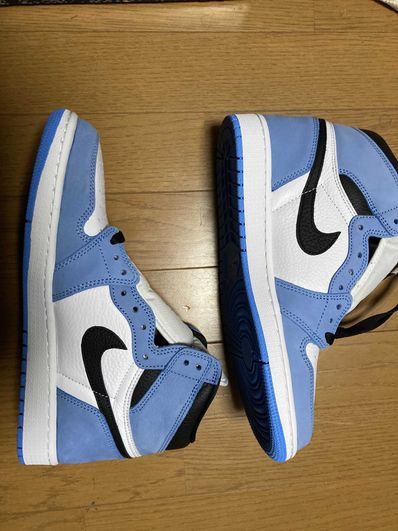 Nike Air Jordan 1 High OG "University Blue"