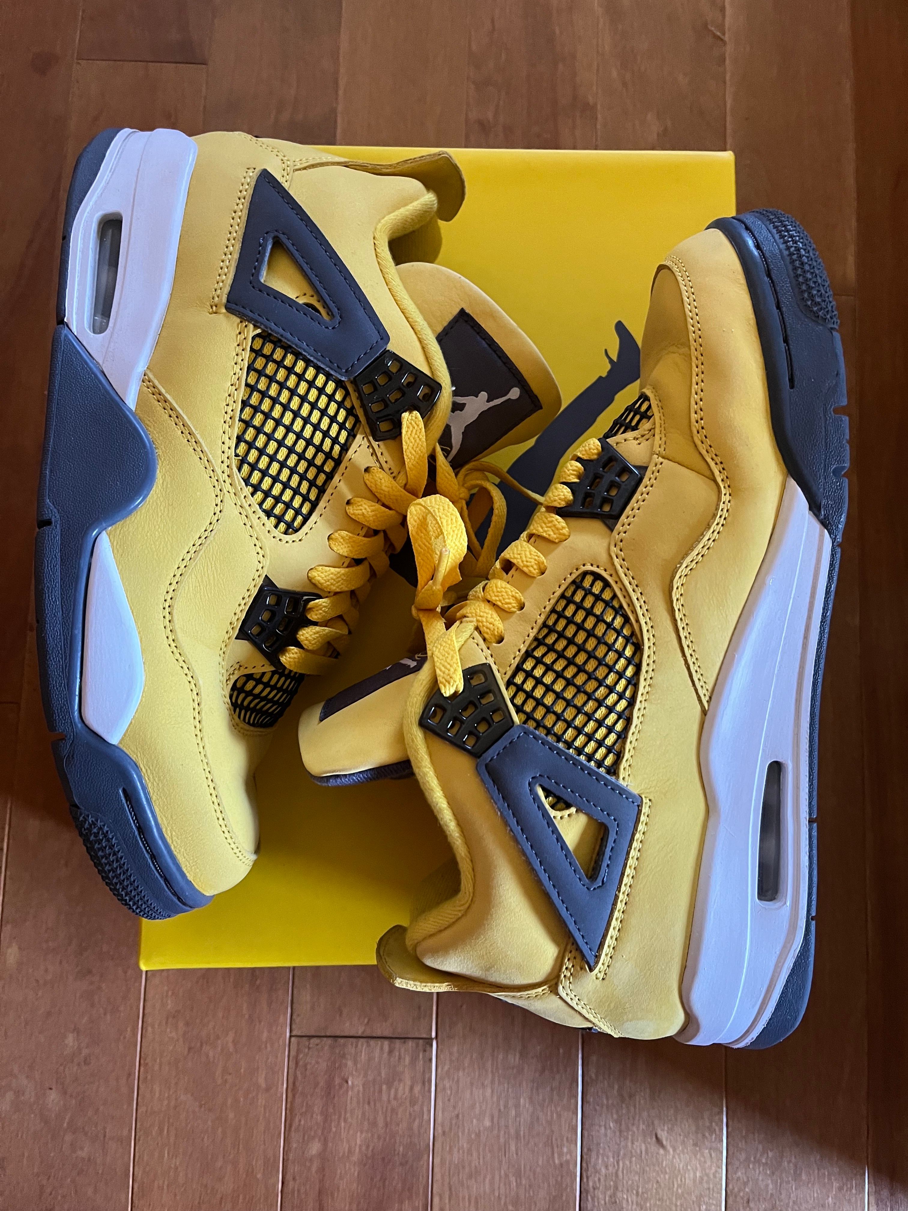 Nike Air Jordan 4 "Tour Yellow"