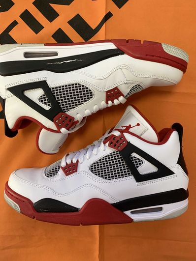 Nike Air Jordan 4 Retro "Fire Red" (2012)
