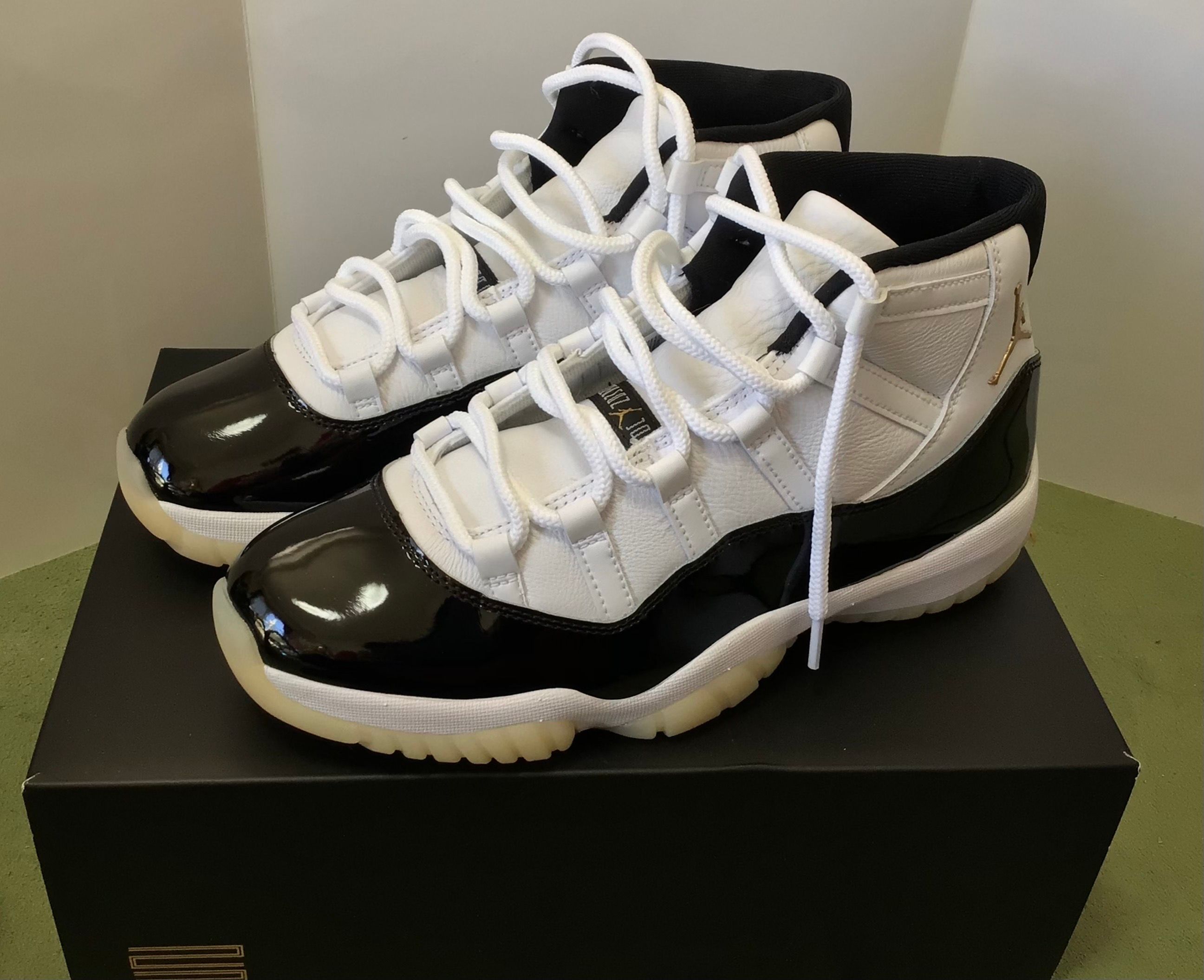 Nike Air Jordan 11 Retro "Gratitude"