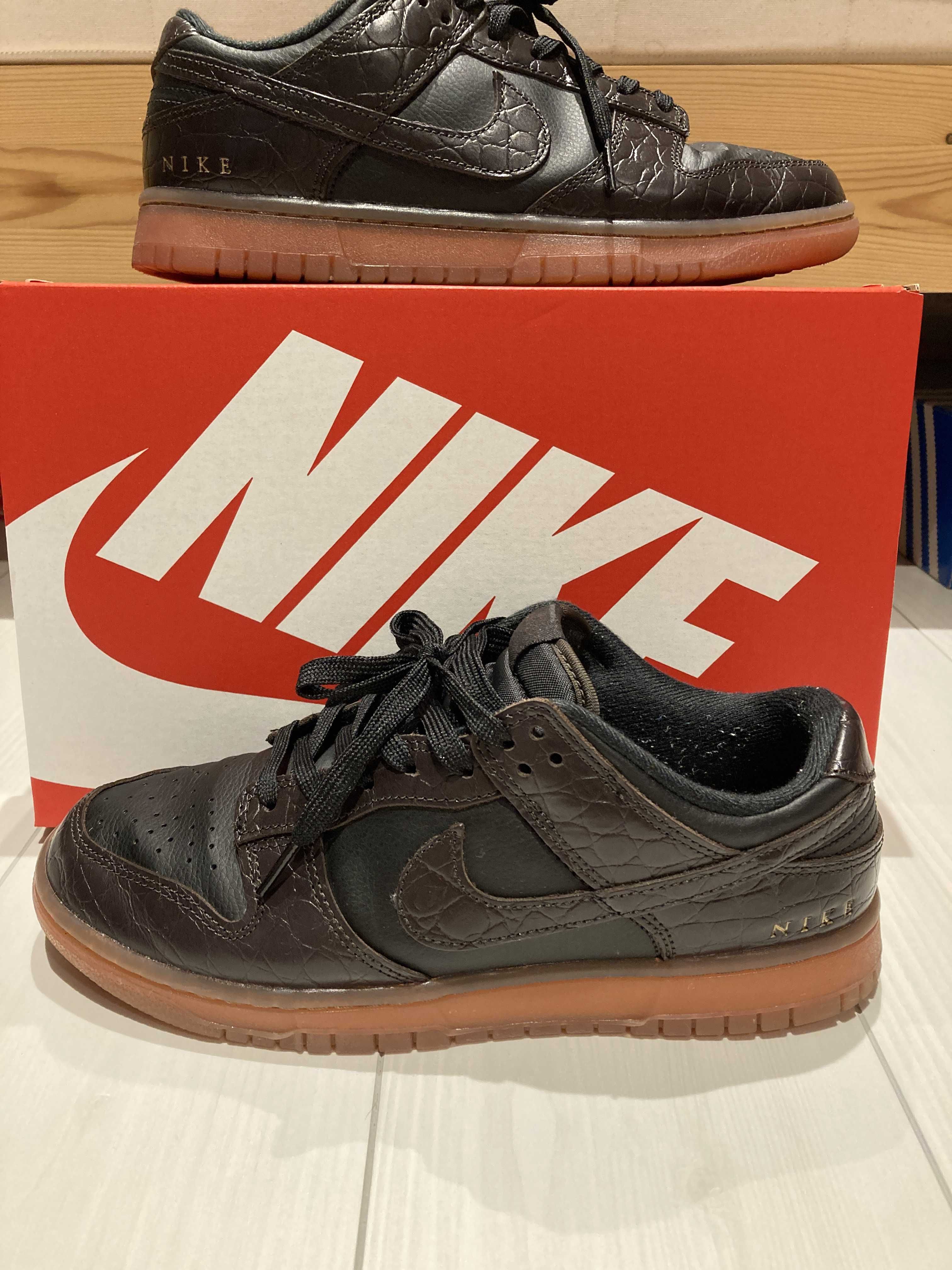 Nike Dunk Low "Velvet Brown and Black"