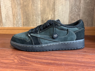 Travis Scott × Nike Air Jordan 1 Low OG SP "Black Phantom"