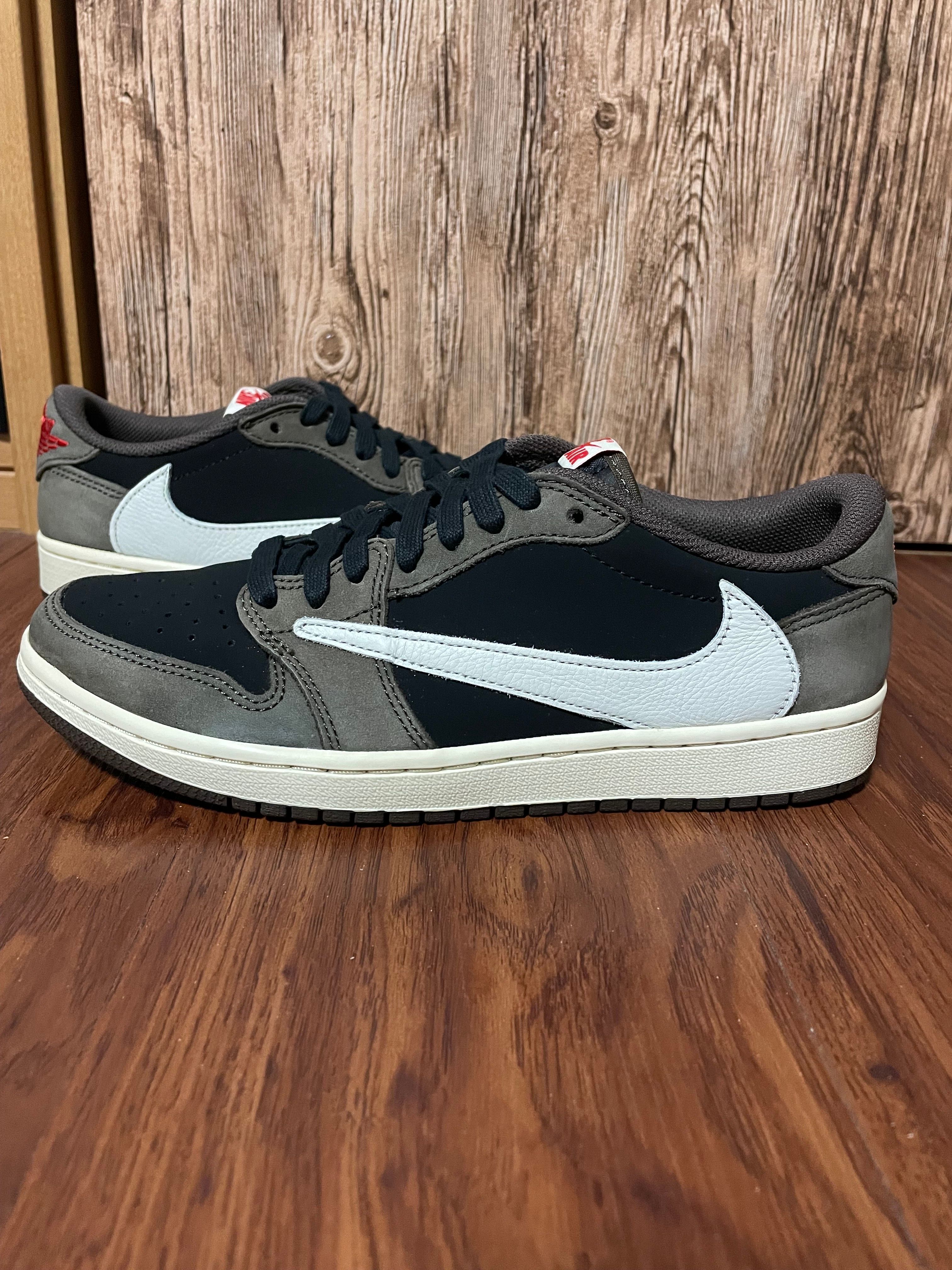 Travis Scott × Nike Air Jordan 1 Low OG SP-T "Black/Dark Mocha"