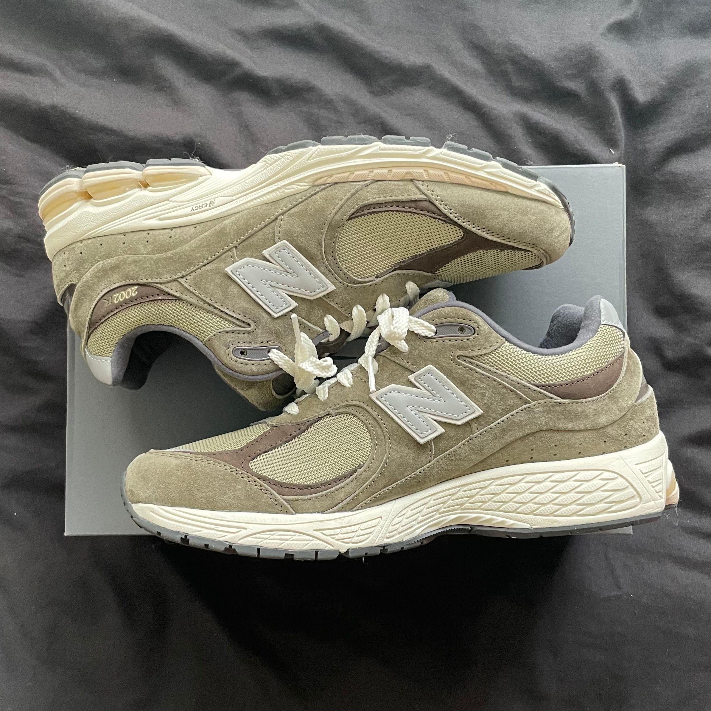 New Balance 2002R "Olive Brown"