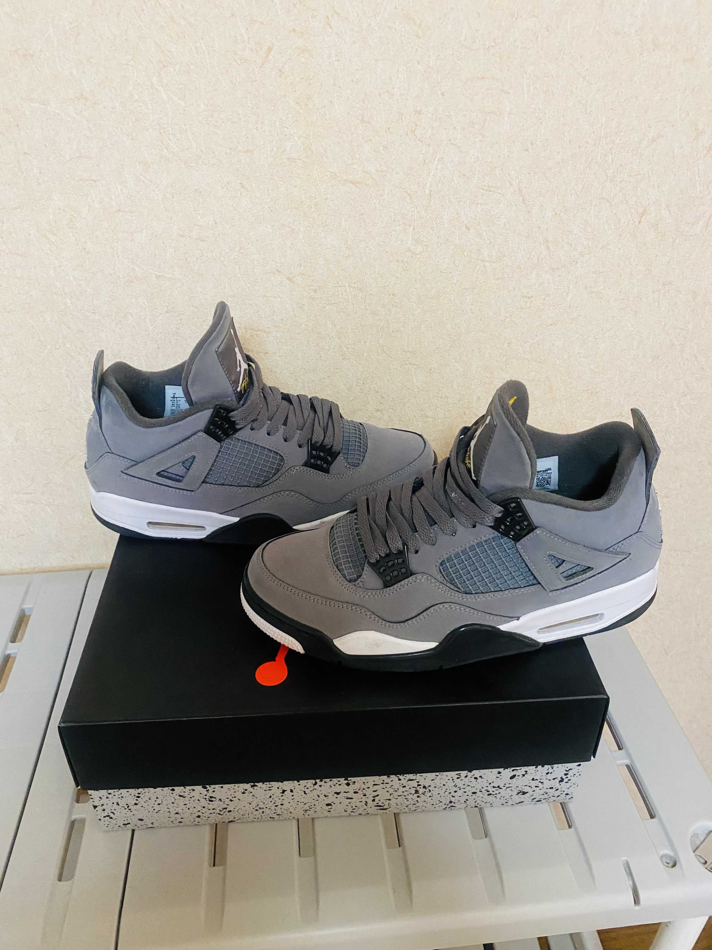 Nike Air Jordan 4 "Cool Grey"