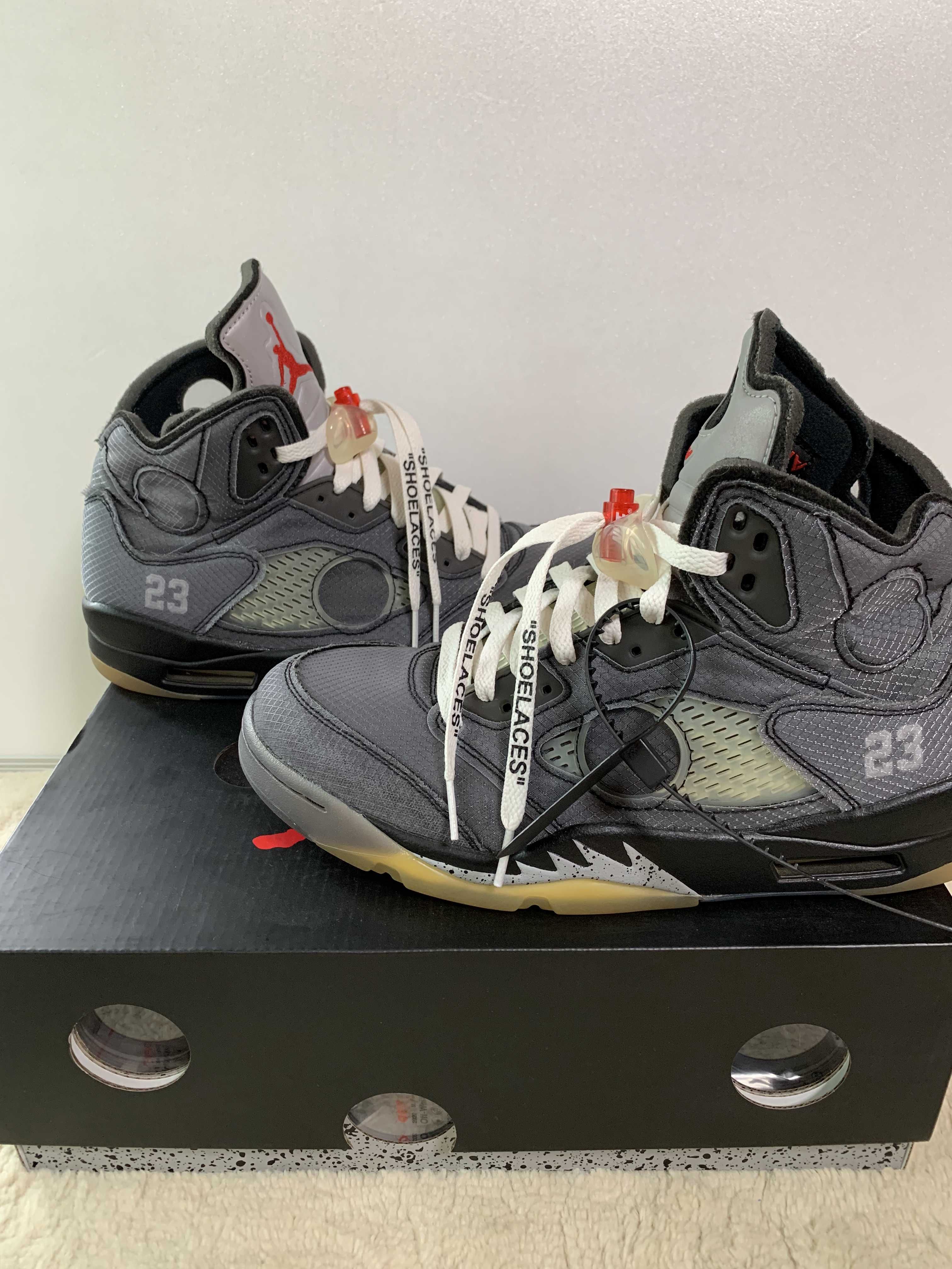 Off-White × Nike Air Jordan 5 "Black/Muslin/Fire Red"