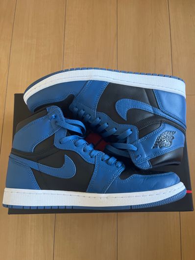 Nike Air Jordan 1 Retro High OG "Dark Marina Blue"