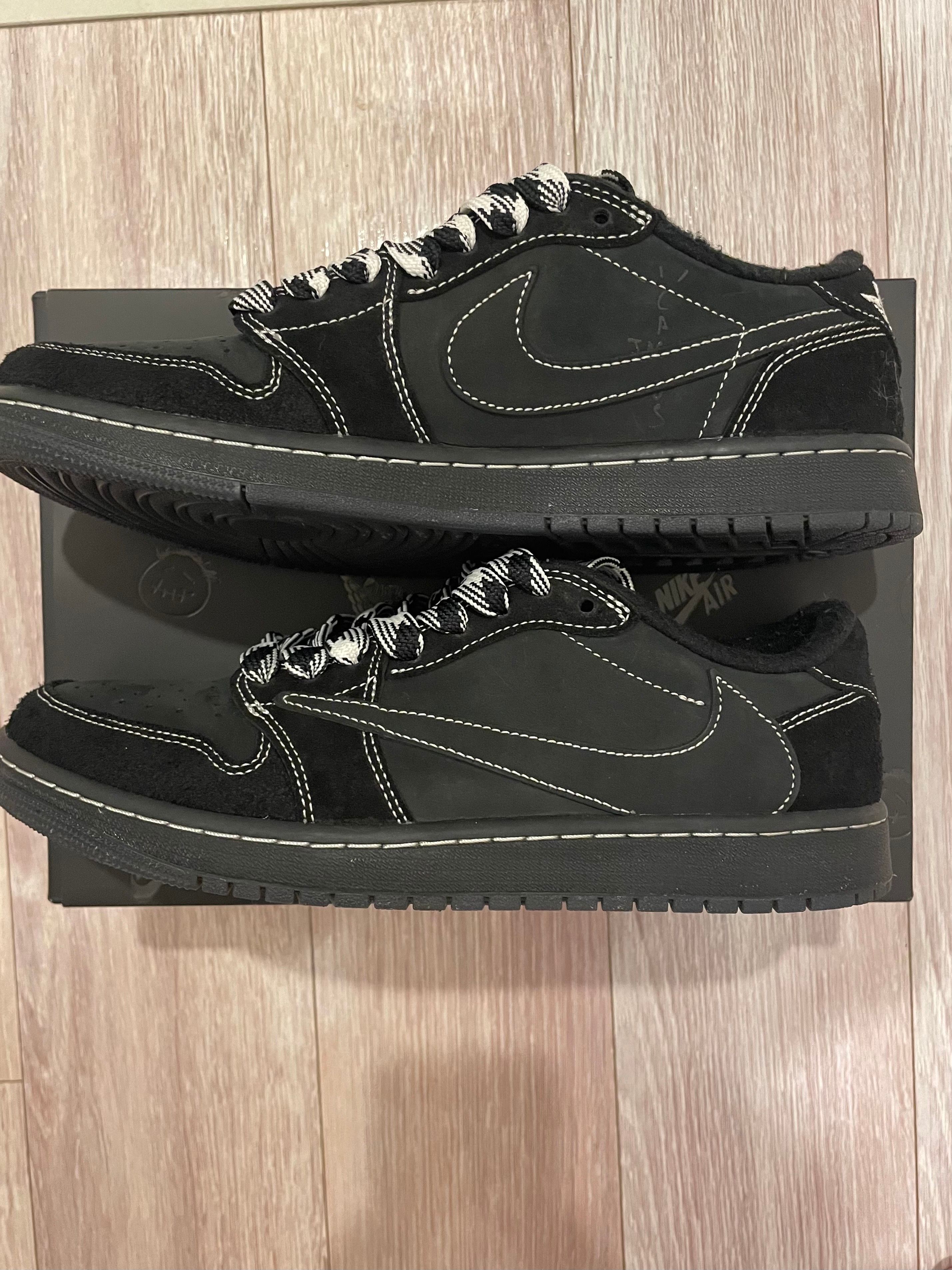 Travis Scott × Nike Air Jordan 1 Low OG SP "Black Phantom"