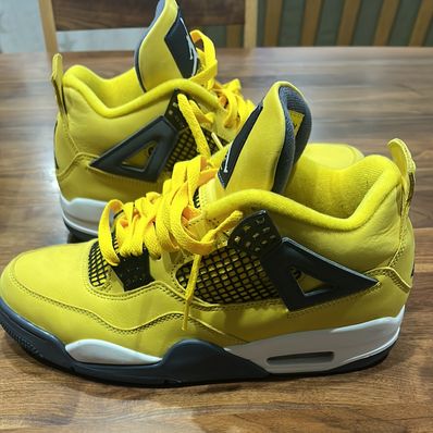 Nike Air Jordan 4 "Tour Yellow"
