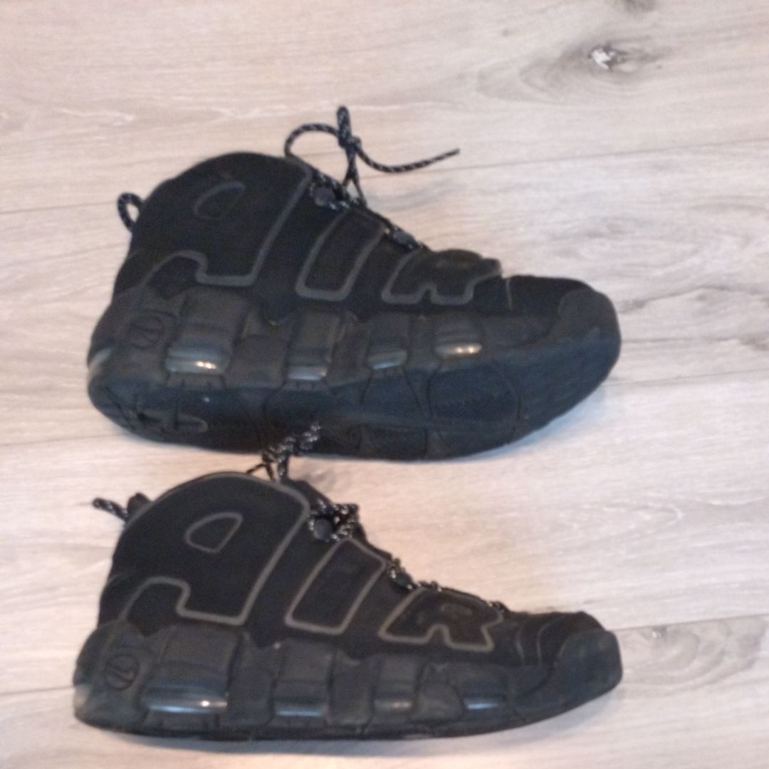 NIKE AIR MORE UPTEMPO BLACK