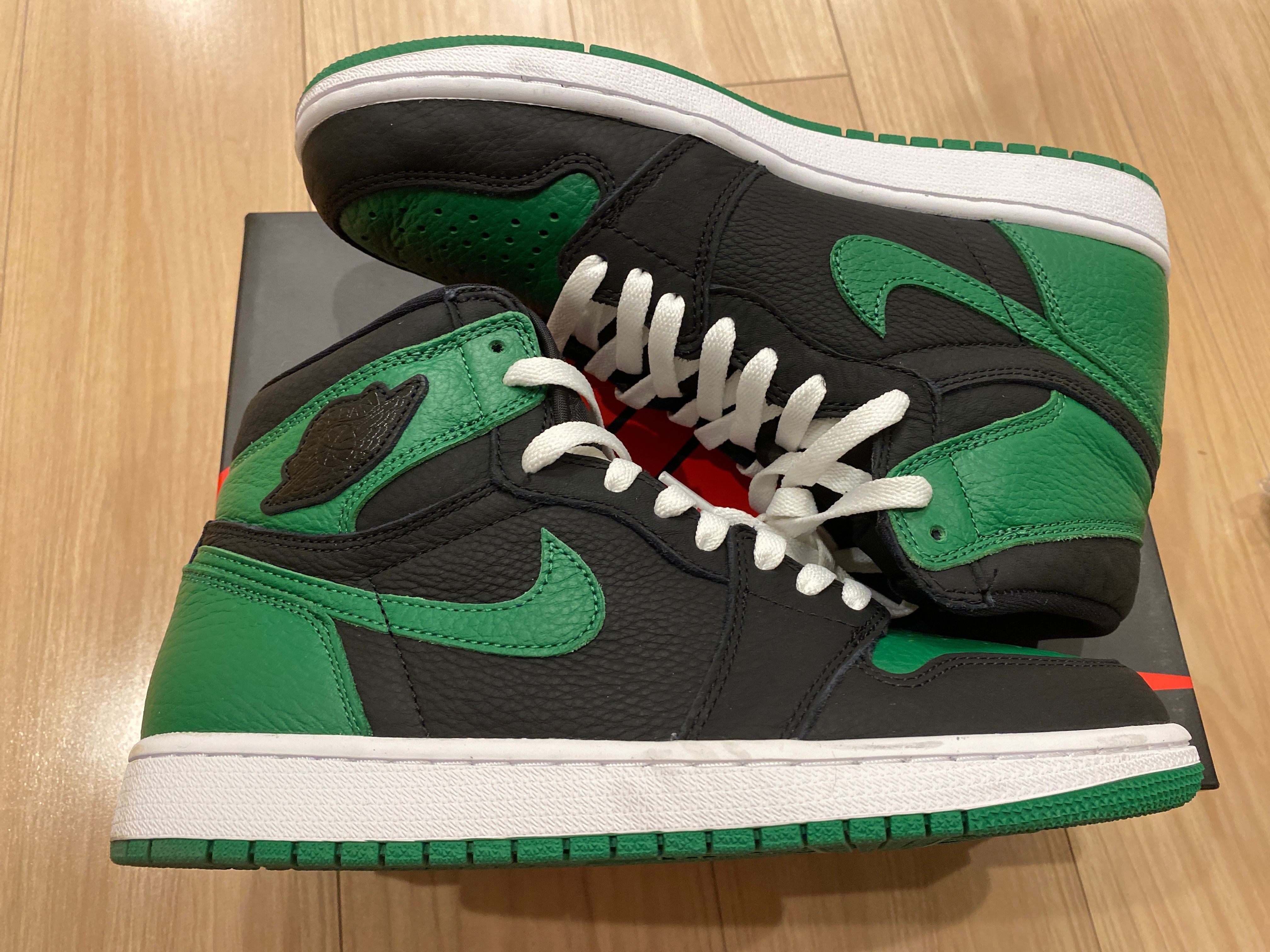 Nike Air Jordan 1 Retro High OG "Black/Pine Green" (2020)