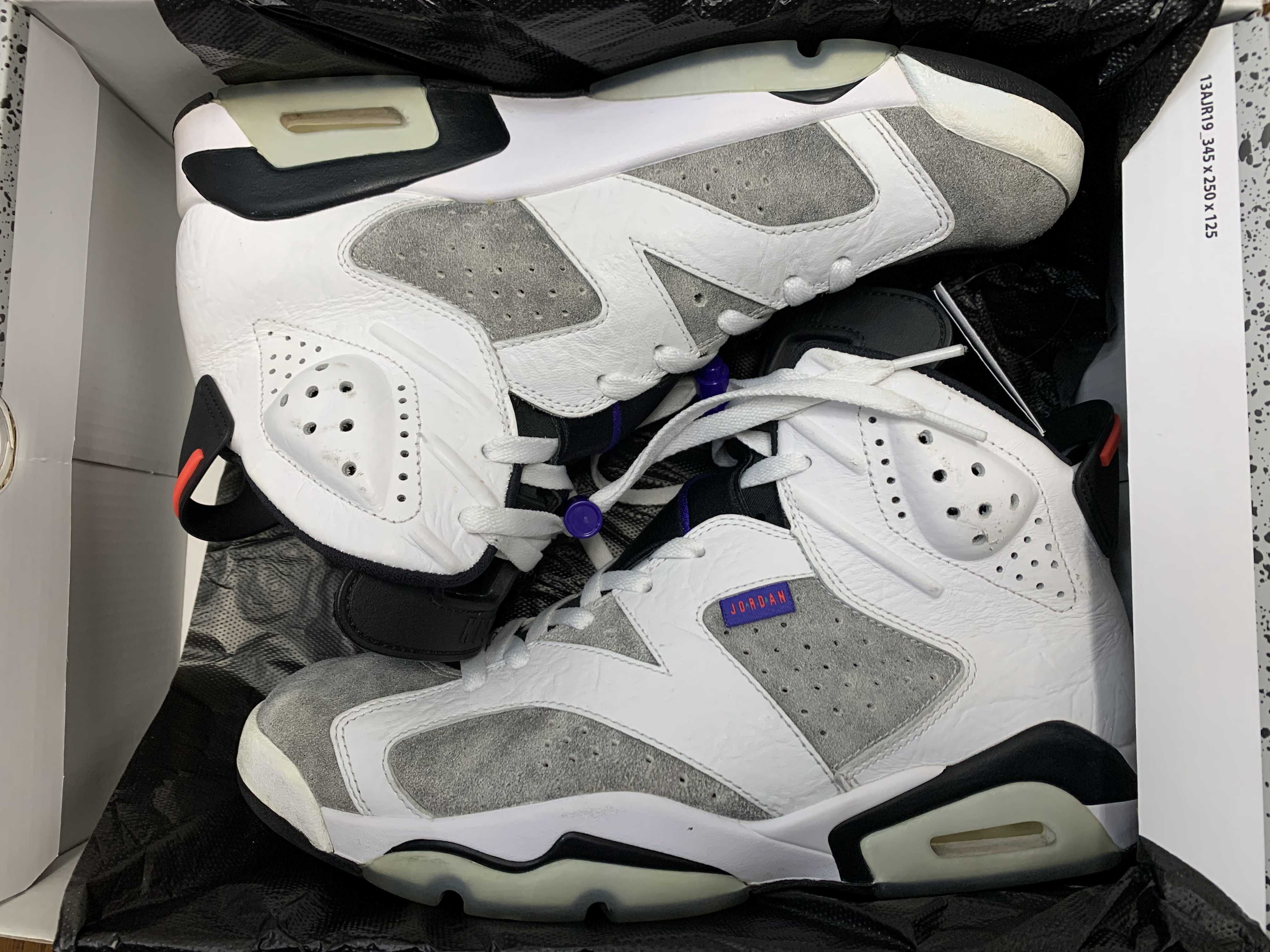 Nike Air Jordan 6 Retro "Flight Nostalgia"