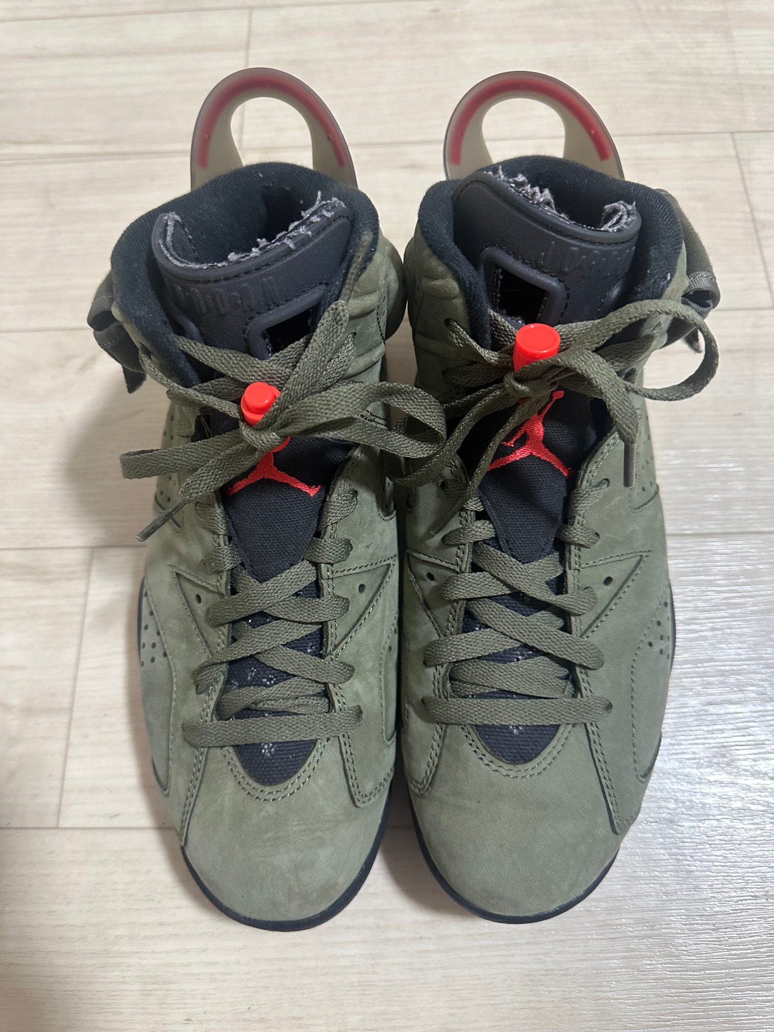 Travis Scott × Nike Air Jordan 6 Retro "Medium Olive"