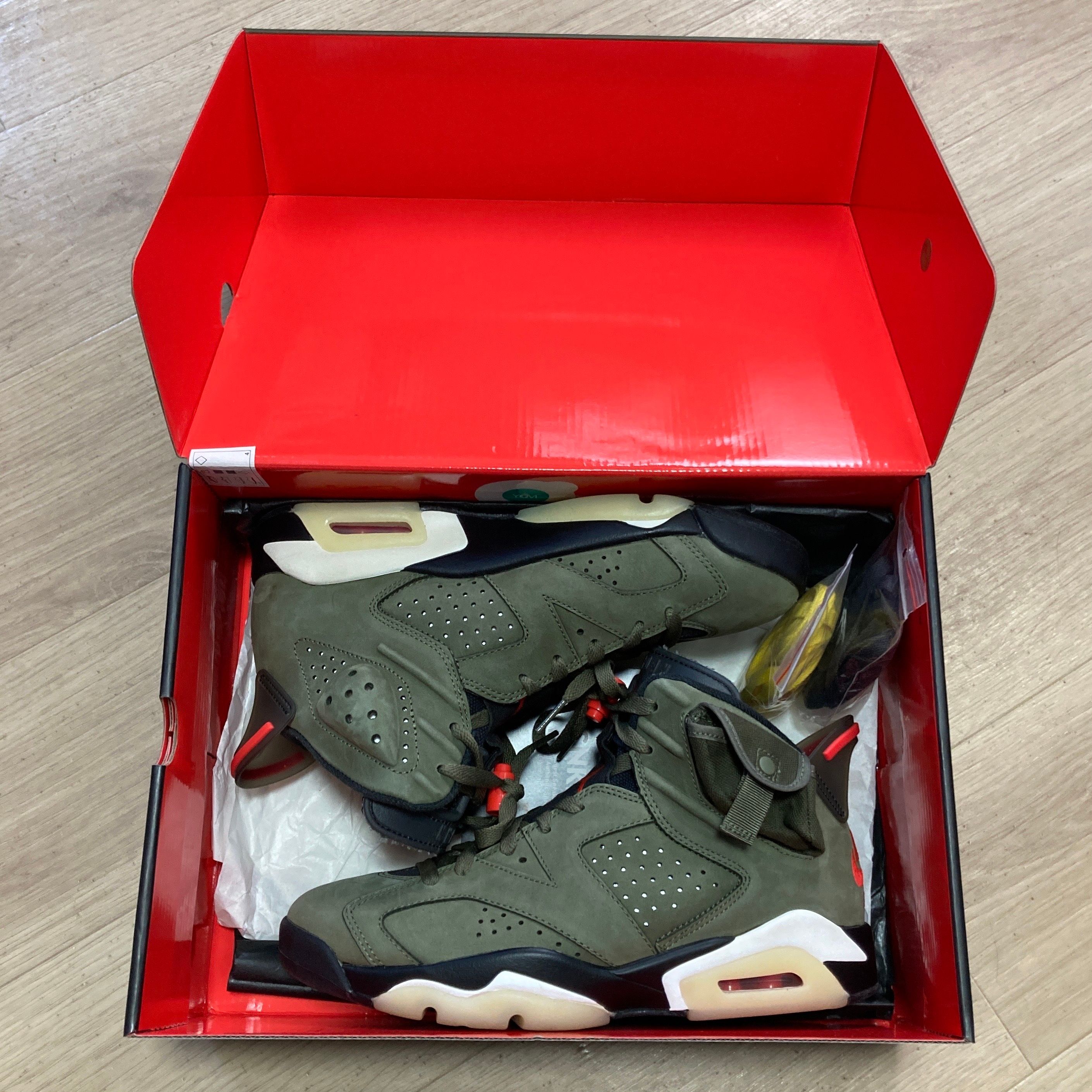 【中古】　NIKE エアジョーダン6 レトロ　黒　27cm Yahoo!オークション - NIKE ナイキ AIR JORDAN 6 RETRO Black
