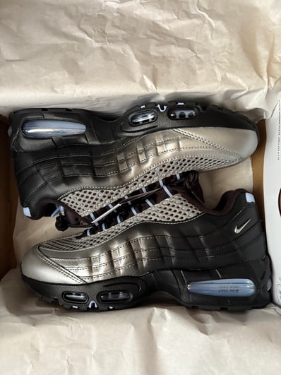 Palace Skateboards × Nike Air Max 95 Big Bubble "Metallic Silver/Aluminum"