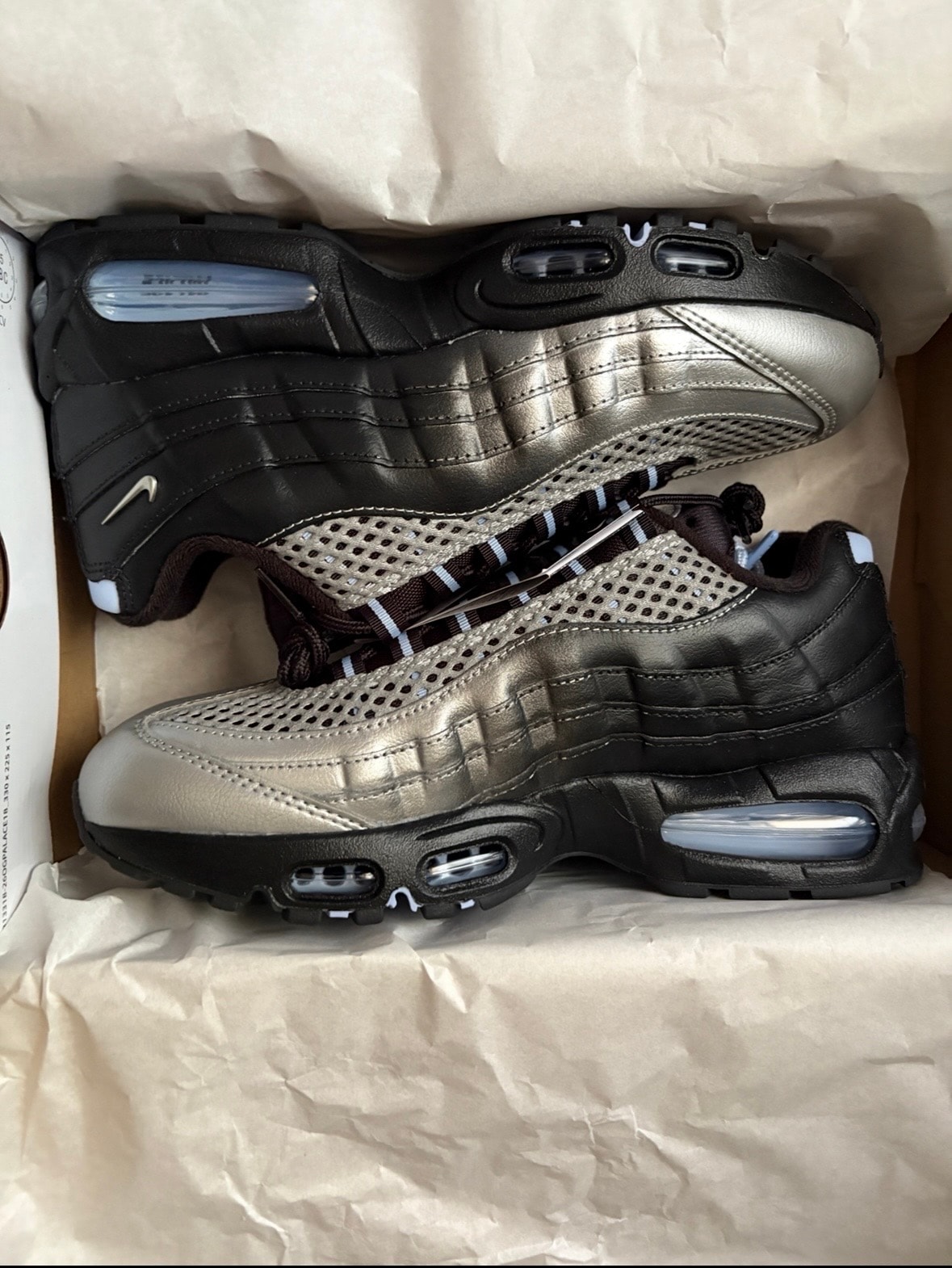 Palace Skateboards × Nike Air Max 95 Big Bubble "Metallic Silver/Aluminum"