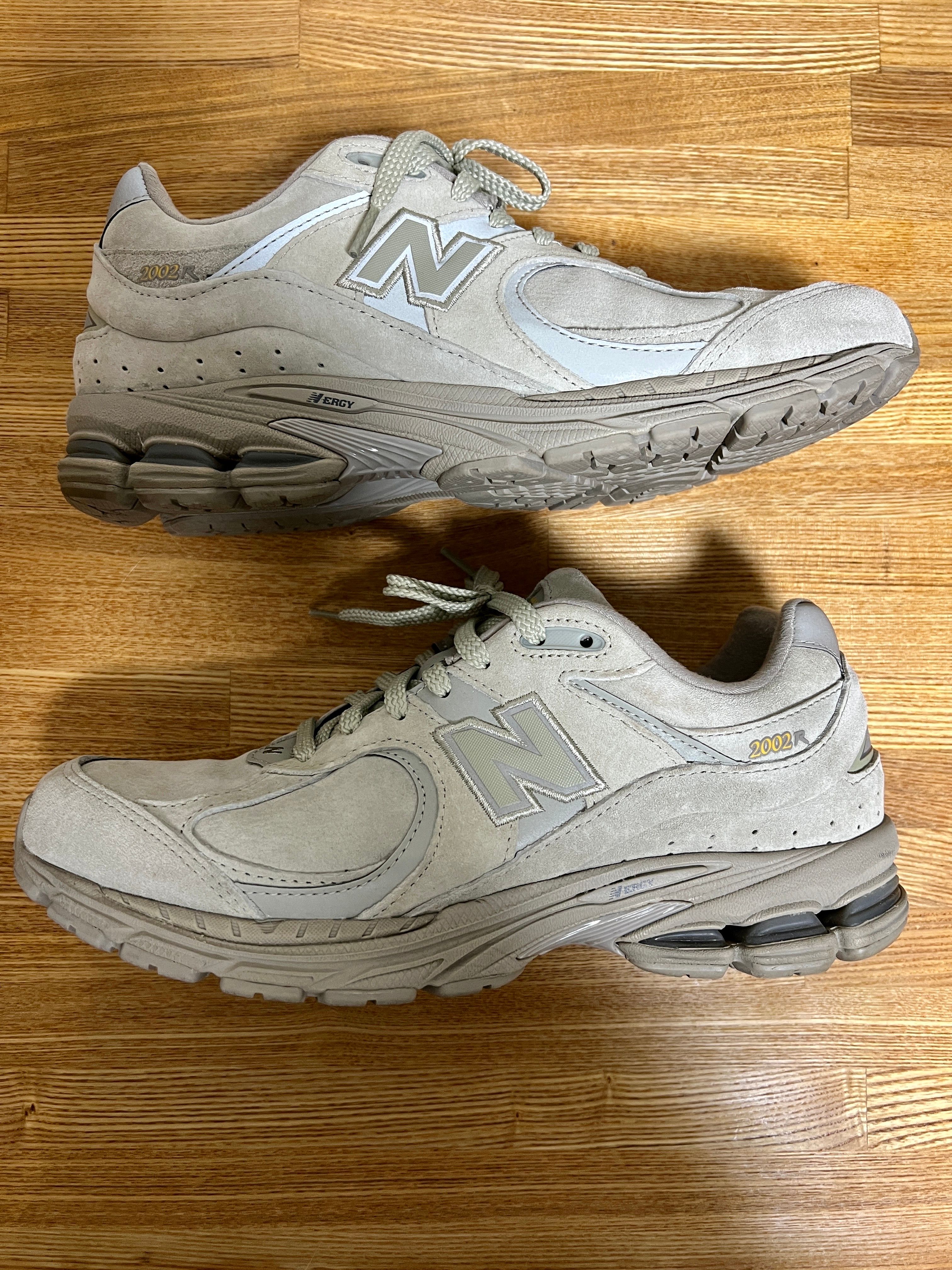 New Balance 2002R "Beige"