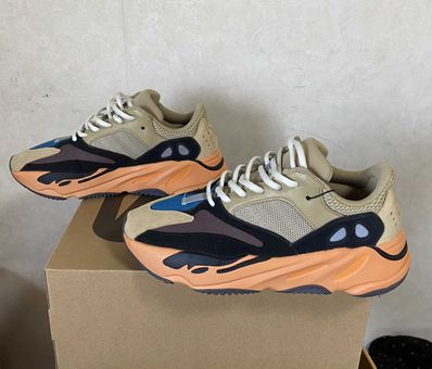adidas YEEZY Boost 700 "Enflame Amber"