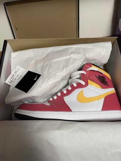 Nike Air Jordan 1 High OG "Light Fusion Red"