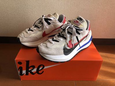 sacai × Nike Vapor Waffle "Royal Fuchsia"