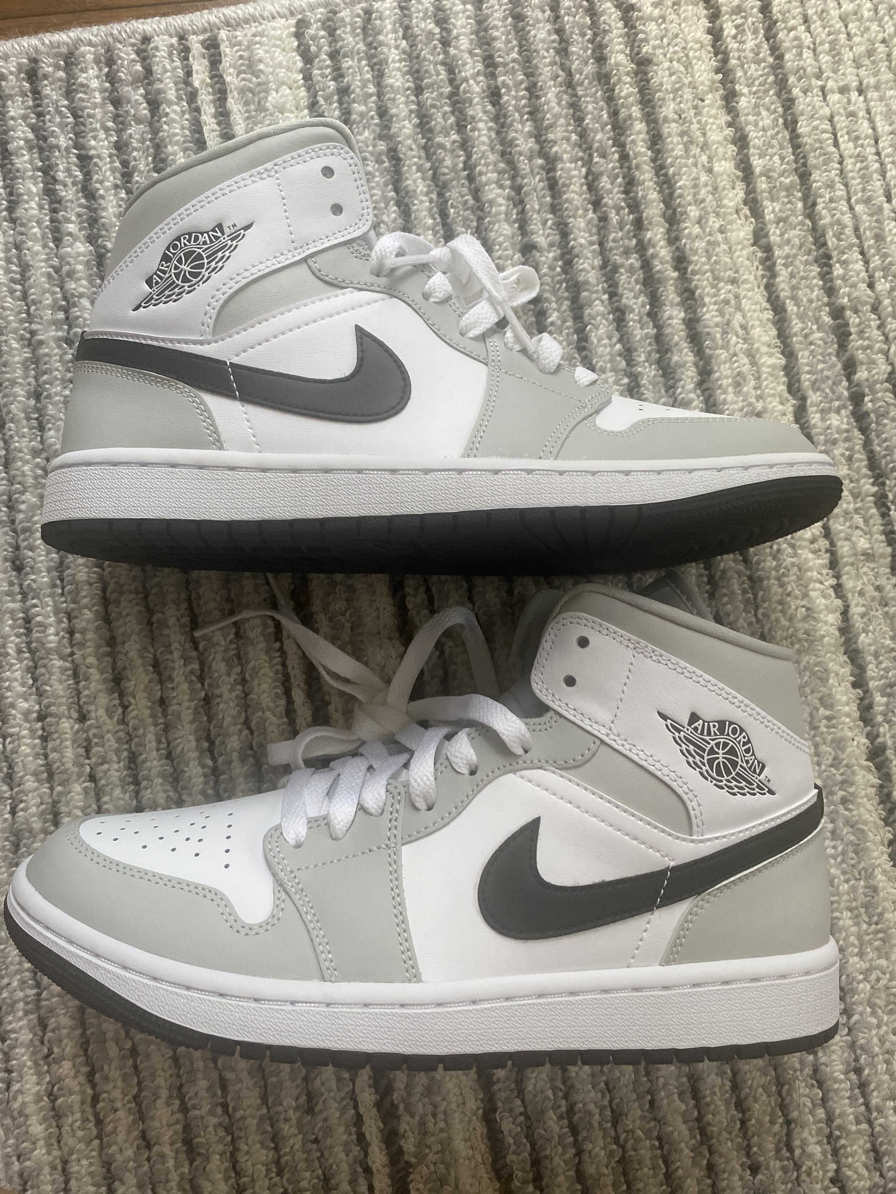 Nike Women's Air Jordan 1 Mid "Grey Fog/White/Black"
