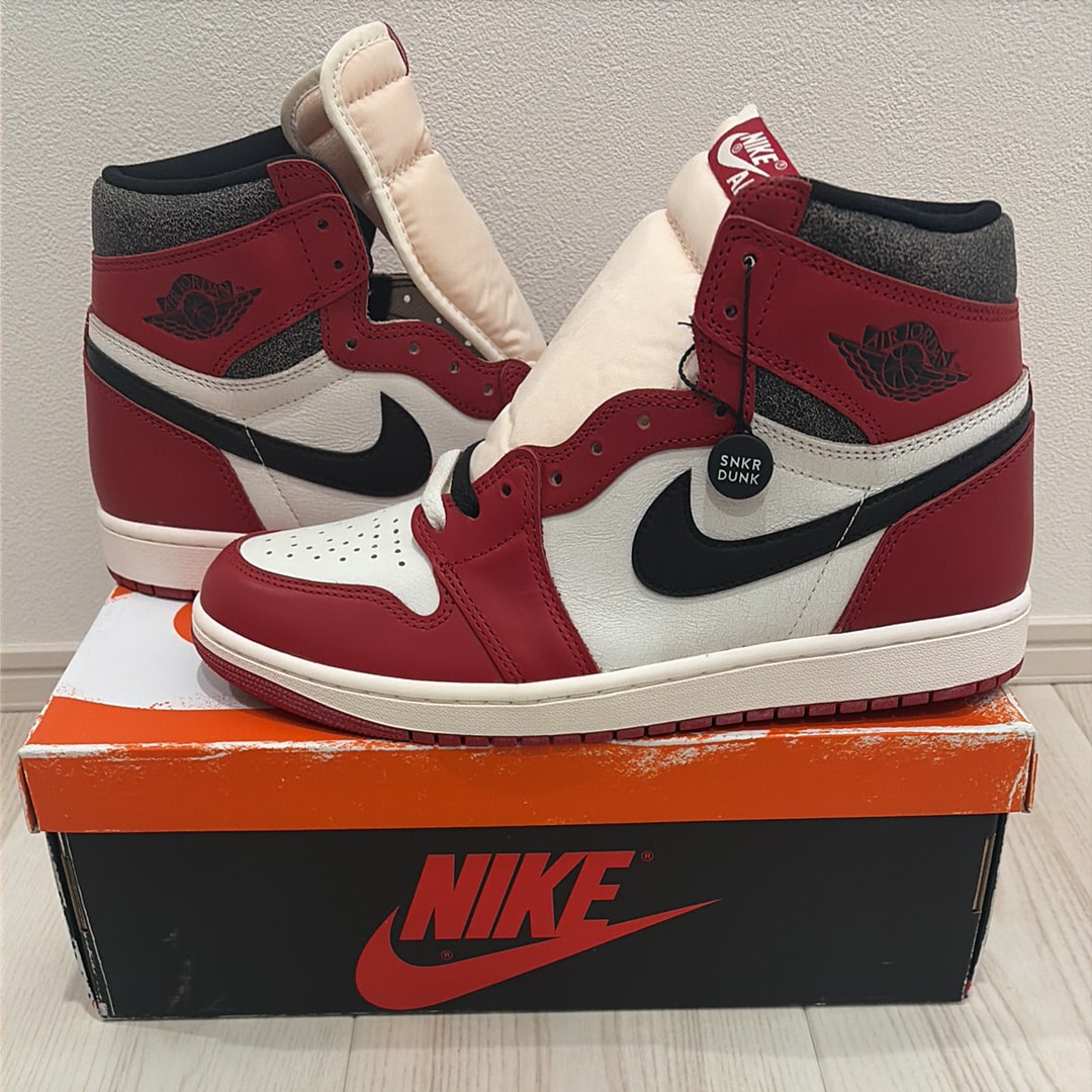 Nike Air Jordan 1 High OG "Lost & Found/Chicago"