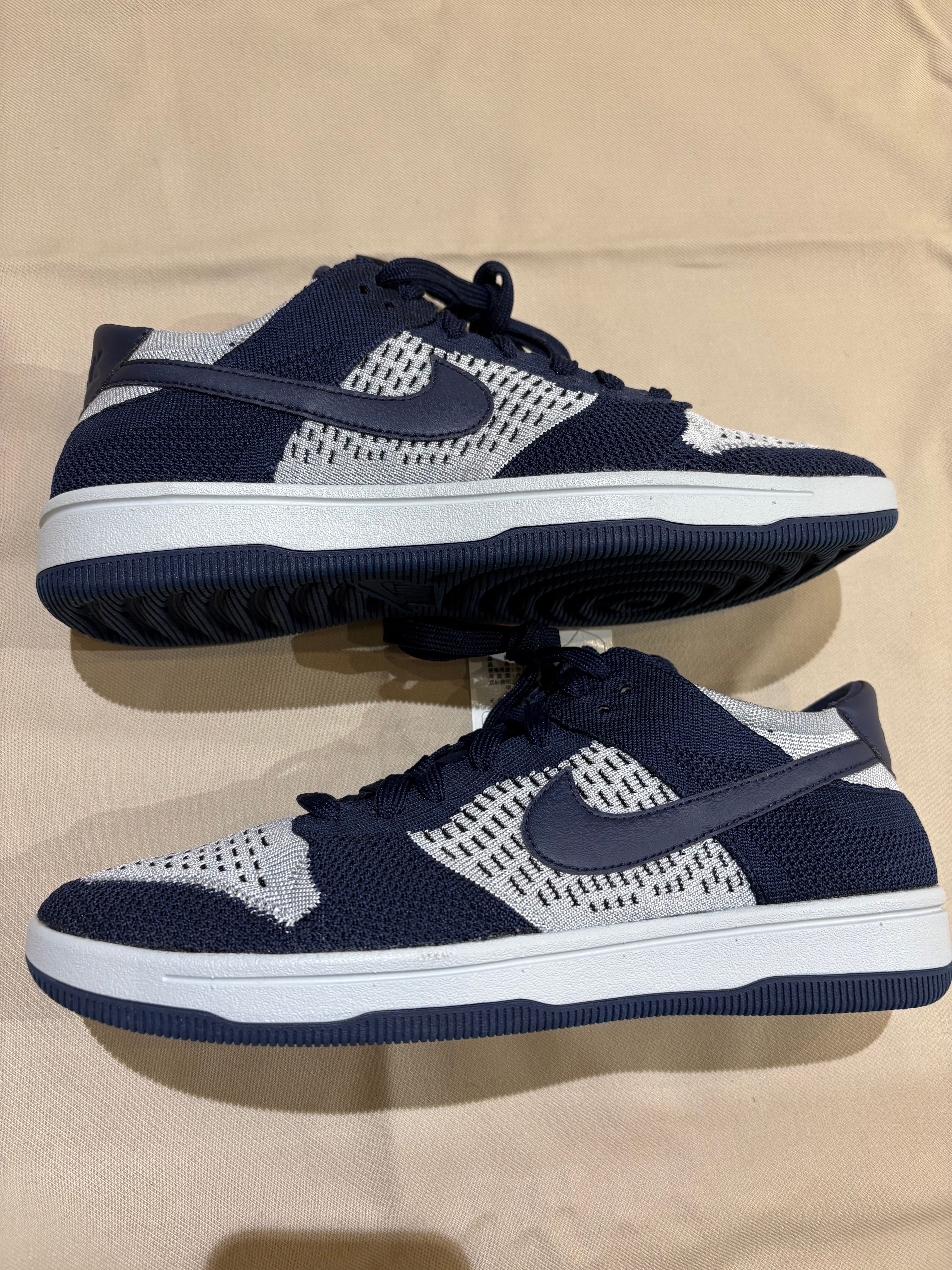 NIike Dunk Low Flyknit "College Navy/Wolf Grey Pure Platinum"