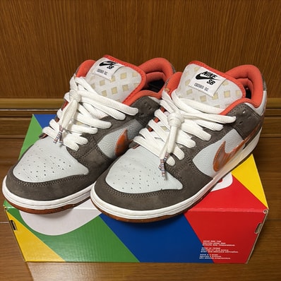 Crushed Skate Shop × Nike SB Dunk Low QS "Olive Grey/Mantra Orange"